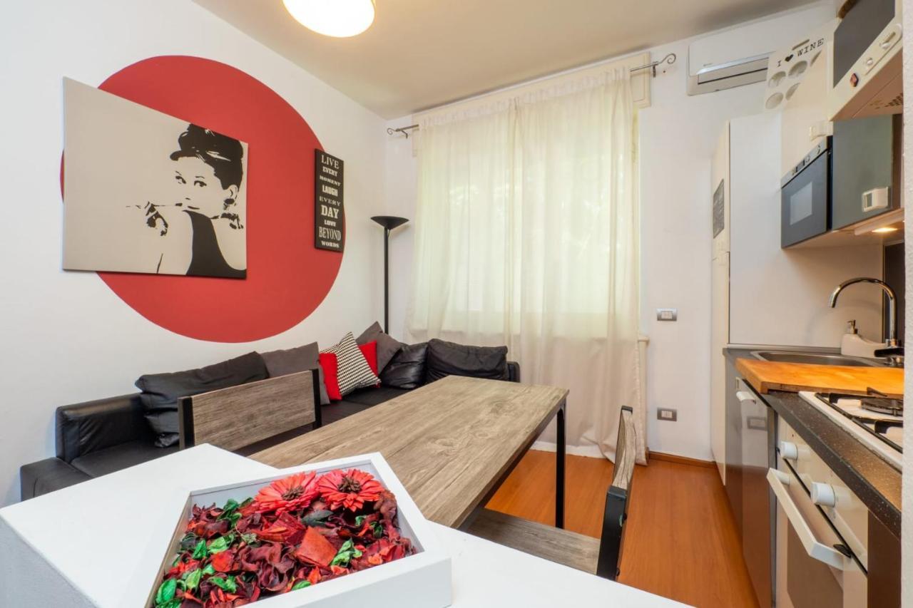 Navigli Apartment- Hosted By Sweetstay Milano Esterno foto
